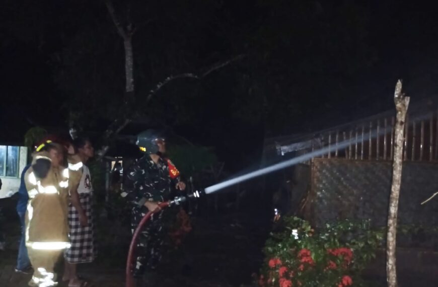 Rumah Milik Warga Hangus Terbakar, Babinsa Koramil…