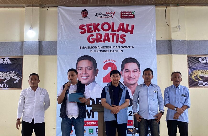 Pasangan Calon Gubernur Banten Andra Soni dan…