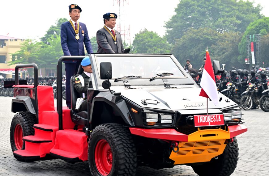 Presiden Jokowi Hadiri Apel Kesiapan Pengamanan Pelantikan…
