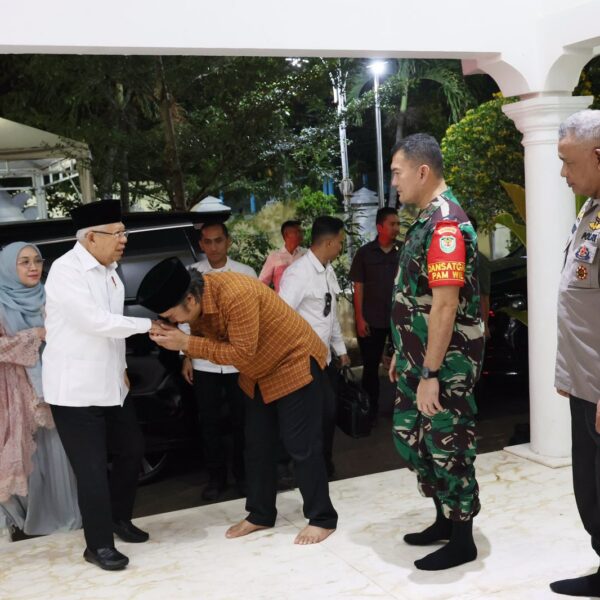 Pj Gubernur Banten Al Muktabar Sambut Kedatangan…