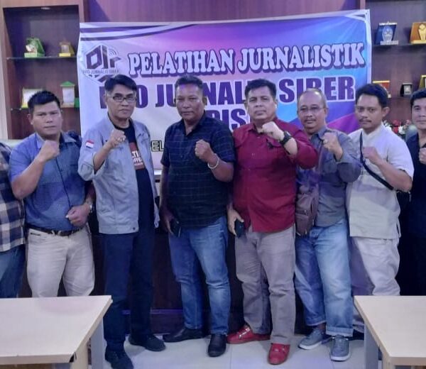 Menyediakan Pendidikan dan Perlindungan untuk Jurnalis Media Online…