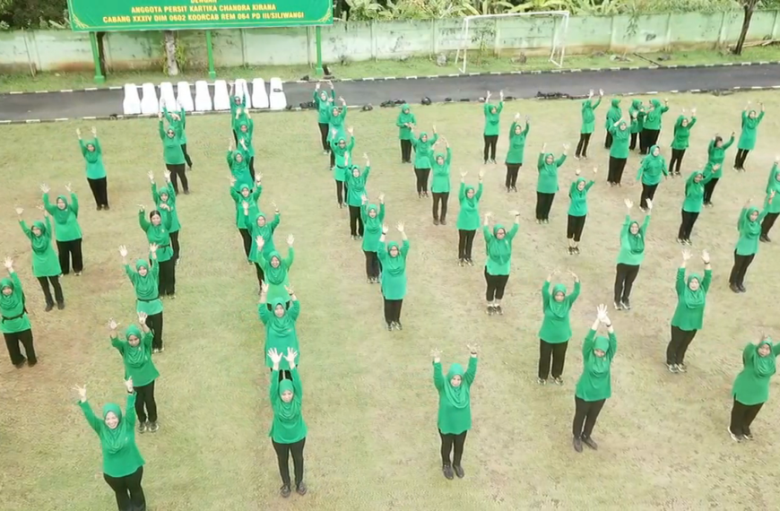 Jaga kebugaran, Ketua Persit KCK Koorcab 064…