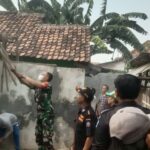 Sertu Ahdi Sutisna : Gotong…