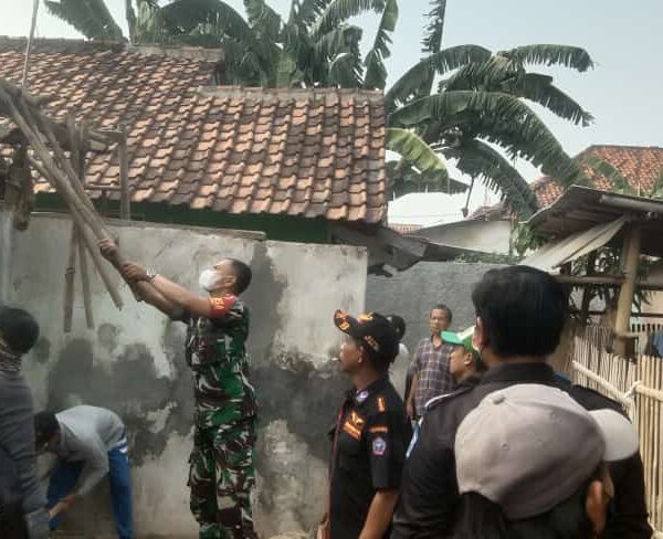 Sertu Ahdi Sutisna : Gotong Royong Adalah…