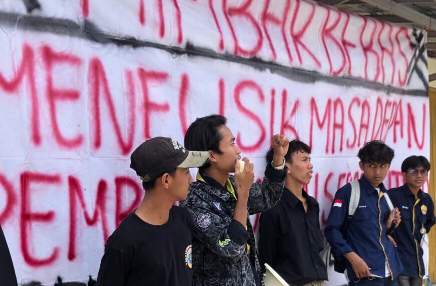 Mimbar Bebas, GAMSUT Bahas Permasalahan Sungai Ciujung&hellip;