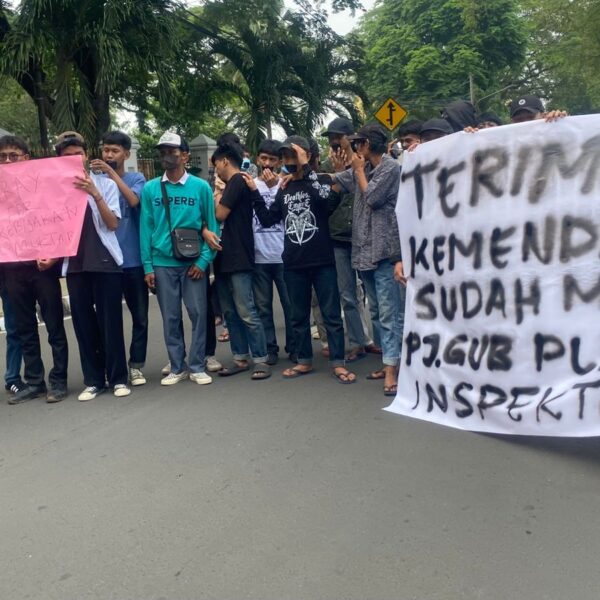 Mahasiswa Kritik Pengangkatan Pejabat di Banten, Tuduh…