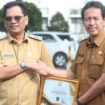 Bappeda Kota Serang Terima Penghargaan…