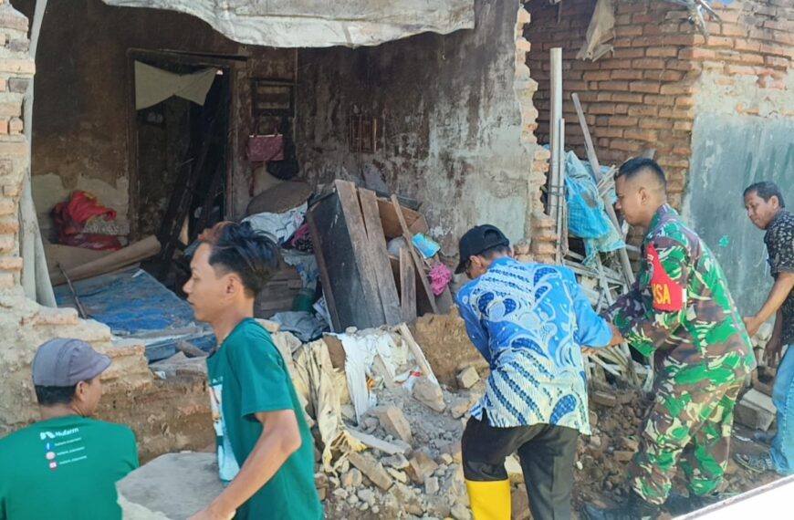 Babinsa Koramil 0602-02/Kasemen Dan Lurah Terumbu Bantu…