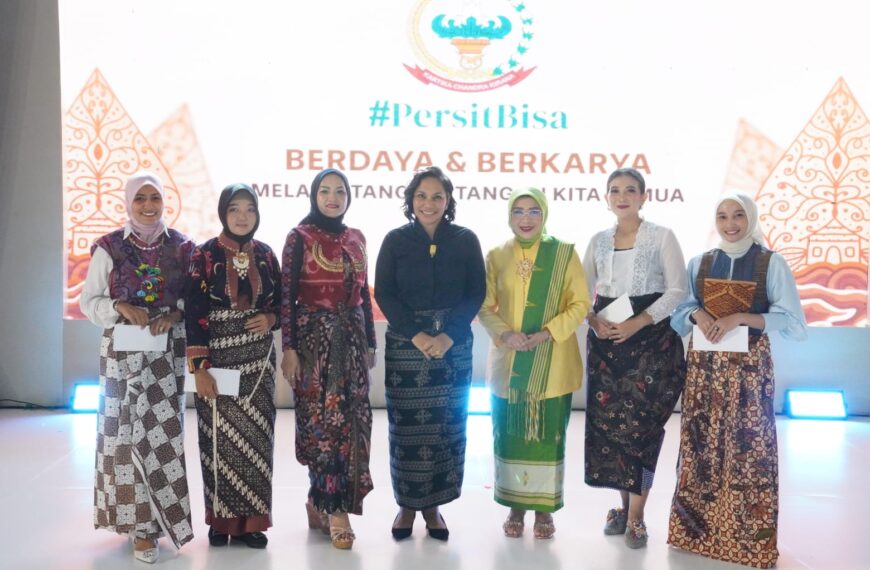 Persit PCBS Pusterad Tampilkan Kreasi…