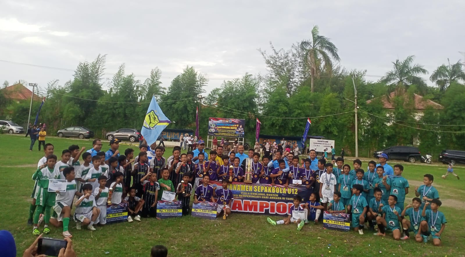 Menjadi Juara dalam Turnamen Sepak Bola U-12 Piala…