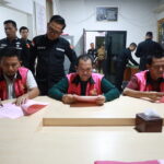 Penyerahan Tersangka dan Barang Bukti…
