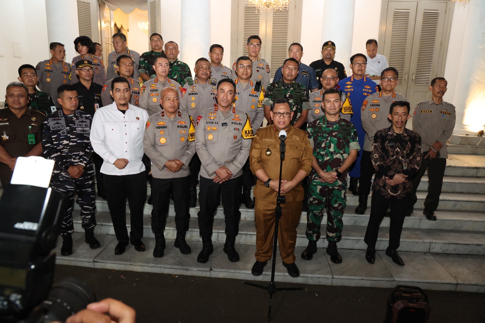 Forkopimda Banten Tinjau Pengamanan Malam Pergantian Tahun 2025