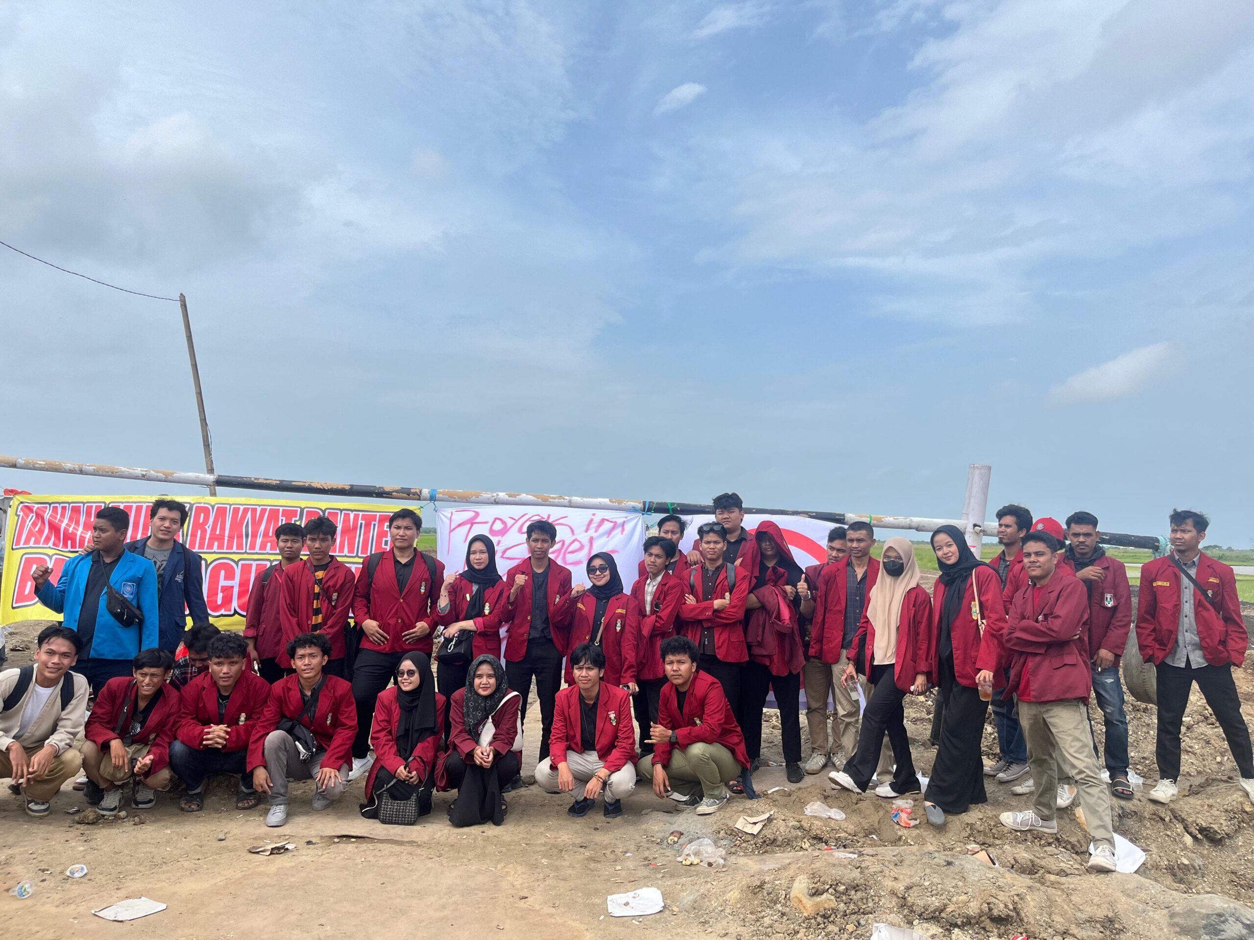 Aliansi Mahasiswa Gelar Aksi Protes, Desak Penghentian Eksploitasi…