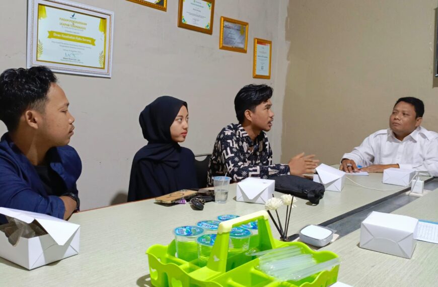 Mahasiswa Geruduk Dinkes Kota Serang,&hellip;