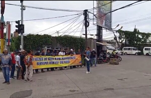 Aliansi Masyarakat Peduli Kab. Serang Gelar Aksi Dukungan…