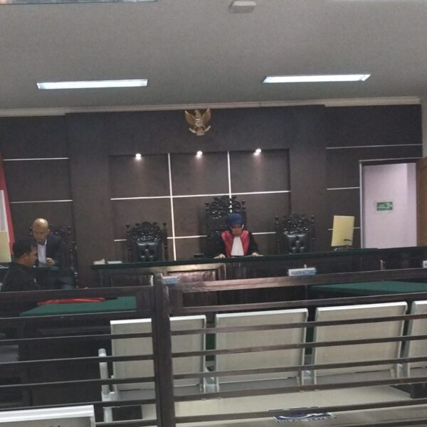 Pihak Kepolisian Tidak Hadir, Sidang Praperadilan Penangkapan Paksa…