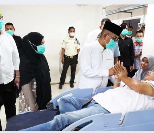 Idul Fitri 1446 H, Gubernur Banten Andra Soni&hellip;