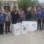TNI Polri Distribusikan Kotak Suara…