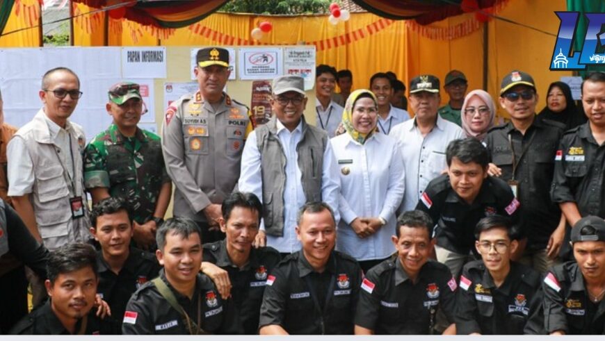 Monitoring Tiga TPS, Bupati Tatu&hellip;