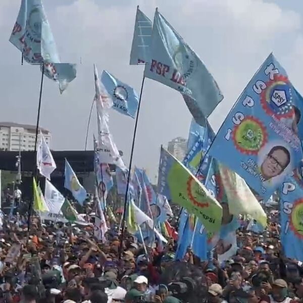 9.700 Buruh KSPSI Banten Padati Monas, Tuntut Keadilan…
