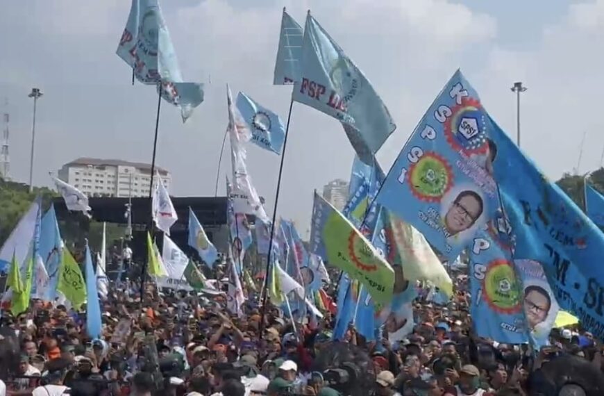 9.700 Buruh KSPSI Banten Padati…