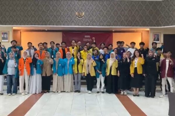 BEM Nusantara Banten, Badru Zaman, dalam sambutannya…