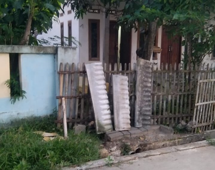 Sengketa Tanah di Kronjo: Jalan…