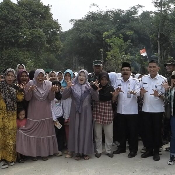 Lebih dari Beton dan Baja Harapan di Tanah…