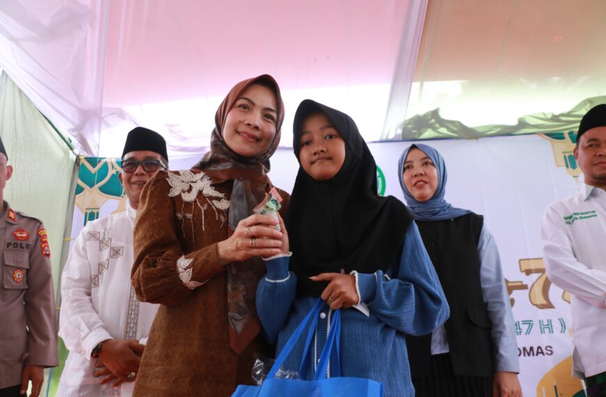 Bupati Serang Ratu Zakiyah Santuni&hellip;