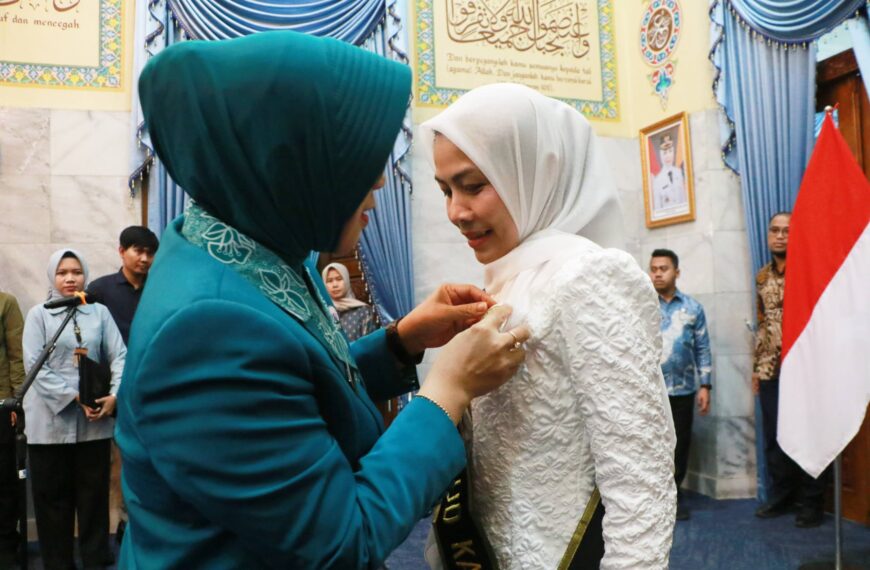 Bupati Ratu Zakiyah Dilantik jadi&hellip;