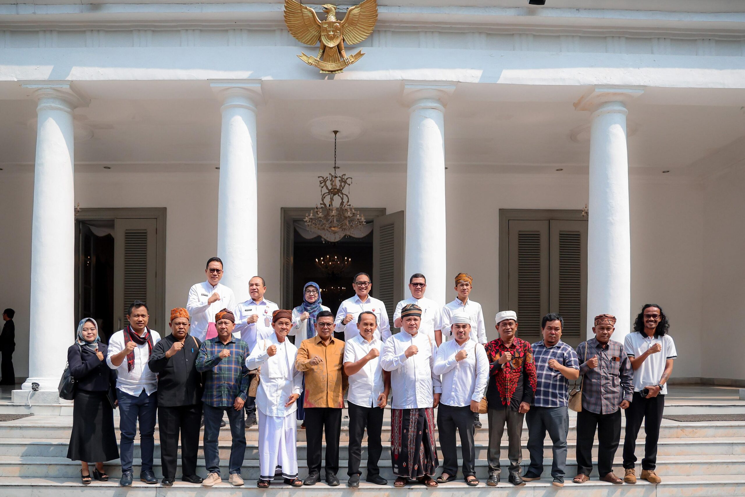 Terima Aliansi Masyarakat Adat Nusantara, Gubernur Banten Andra…