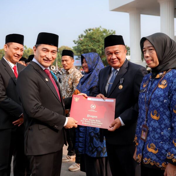 Pimpin Upacara Hari Koperasi, Wagub Banten Dimyati…