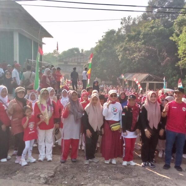 Danramil 0108/Bojong Kodim 0601/Pandeglang, Melaksanakan kegiatan pawai…