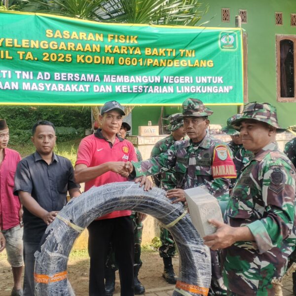Anggota Kodim 0601/Pandeglang Bersama Warga Wujudkan Pipanisasi dan&hellip;
