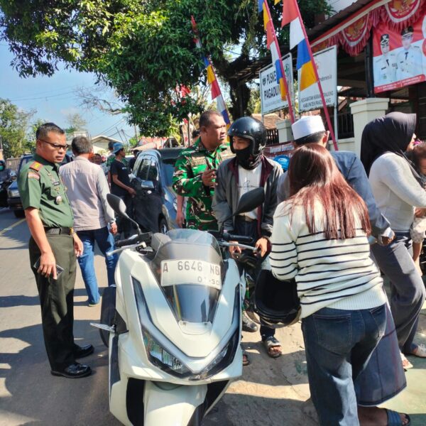 Dandim 0601/Pandeglang Turun Langsung Damaiakan Kecelakaan Lalu…