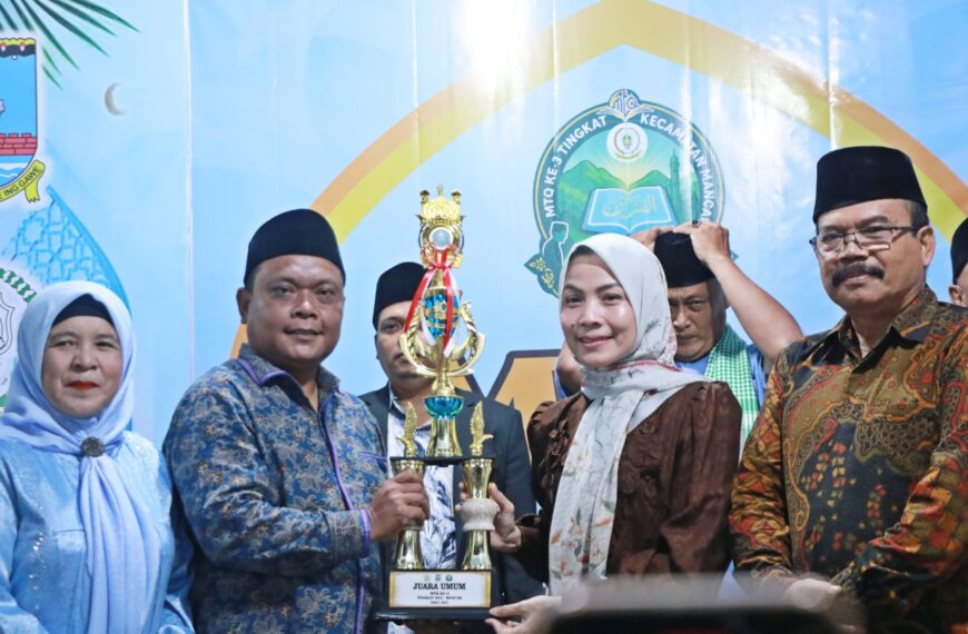 MTQ Tingkat Kecamatan Mancak, Bupati…