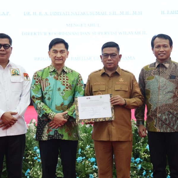 Gubernur Banten Andra Soni: Pemprov Banten Komitmen…