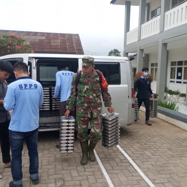 Babinsa Koramil 0107/Saketi Kodim 0601/Pandeglang Dampingi Kegiatan…