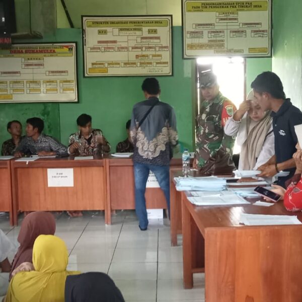 Serka Nakrowi Babinsa Koramil 0116/Cikeusik Kodim 0601/Pandeglang Melaksanakan…