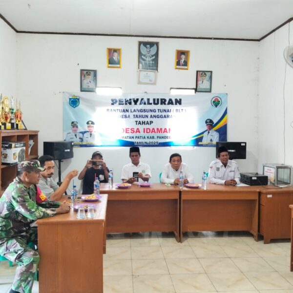 Babinsa Koramil 0111/Pagelaran Kodim 0601/Pandeglang Dampingi Penyaluran BLT&hellip;