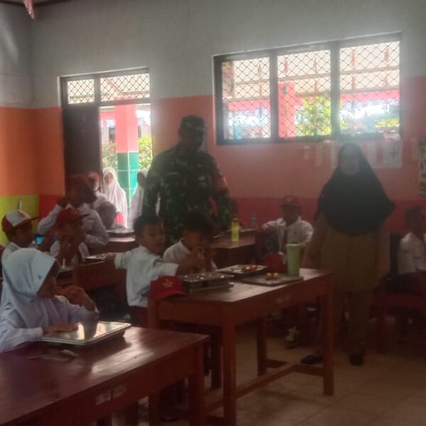 Serka Altaupik Babinsa Koramil 0105/Mandalawangi Kodim 0601/Pandeglang…