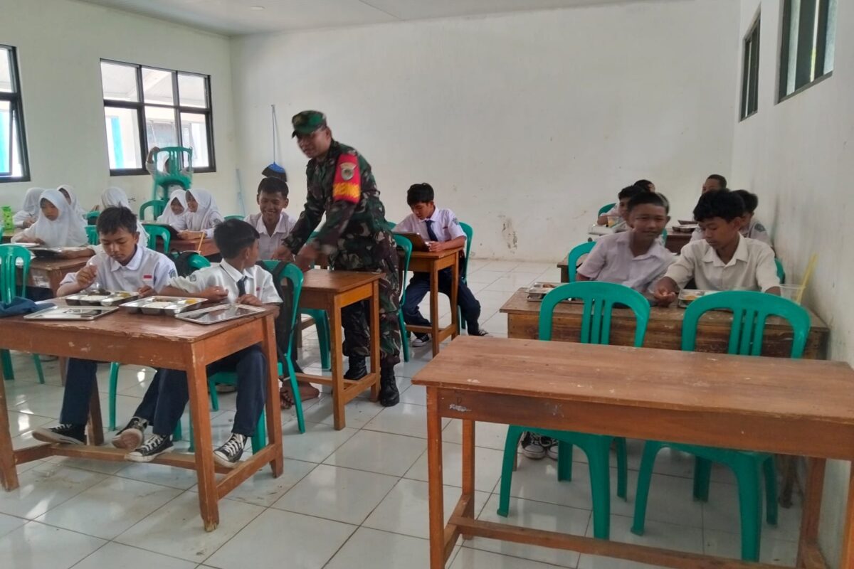 Serda Syamsurijal Babinsa Koramil 0111/Pagelaran Kodim 0601/Pandeglang…