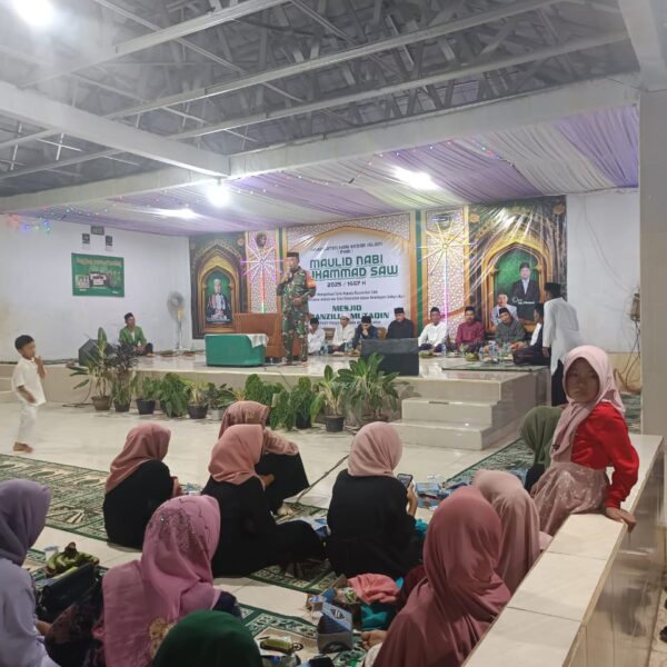 Sertu Juana Babinsa Koramil 0111/Pagelaran Kodim 0601/Pandeglang,…