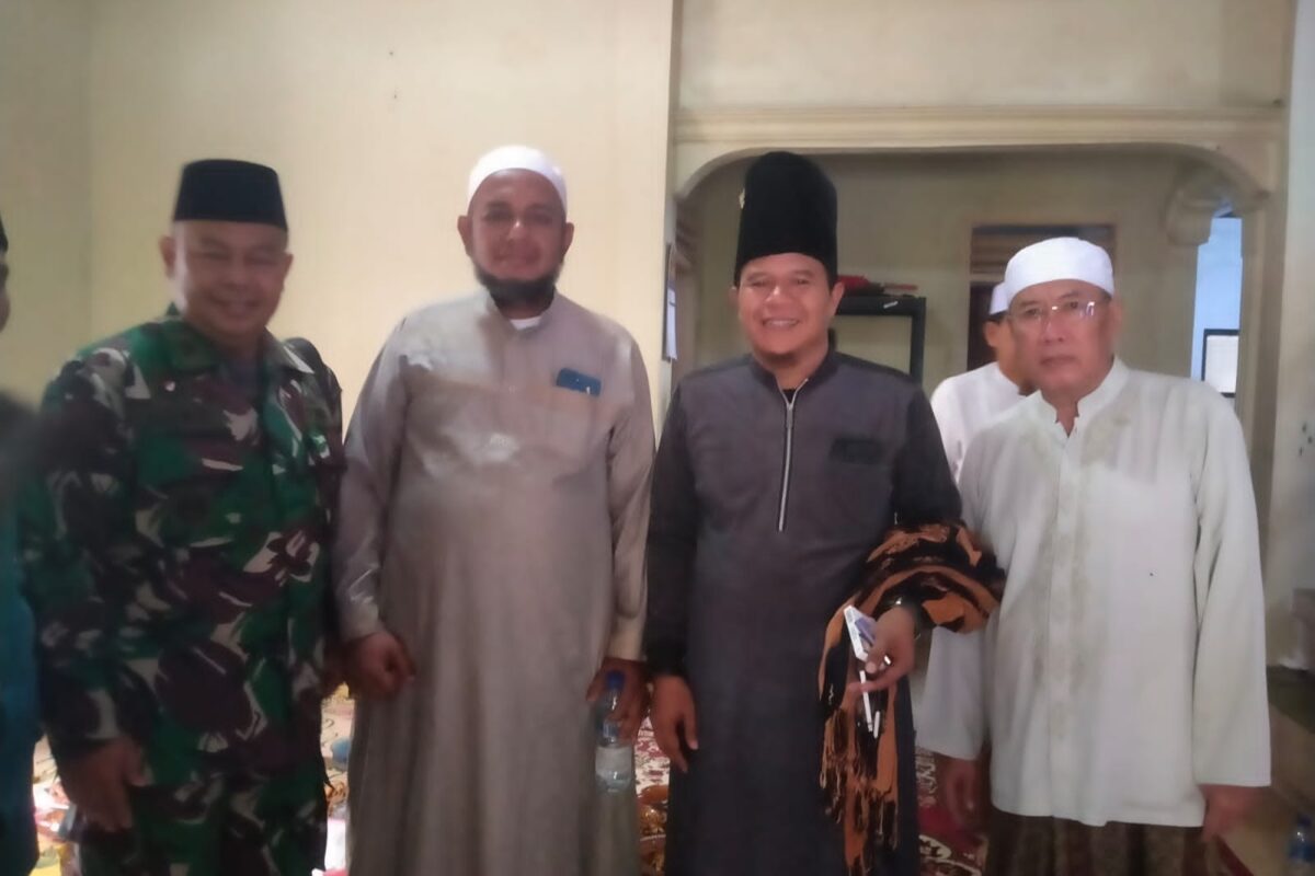Danramil 0104/Cimanuk Kodim 0601/Pandeglang Hadiri Peringatan Maulid…