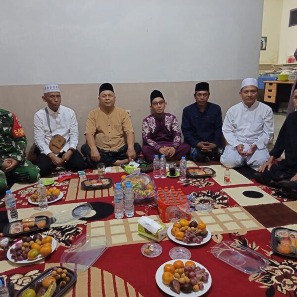 Babinsa Koramil 0101/Pandeglang Hadiri Peringatan Maulid Nabi…