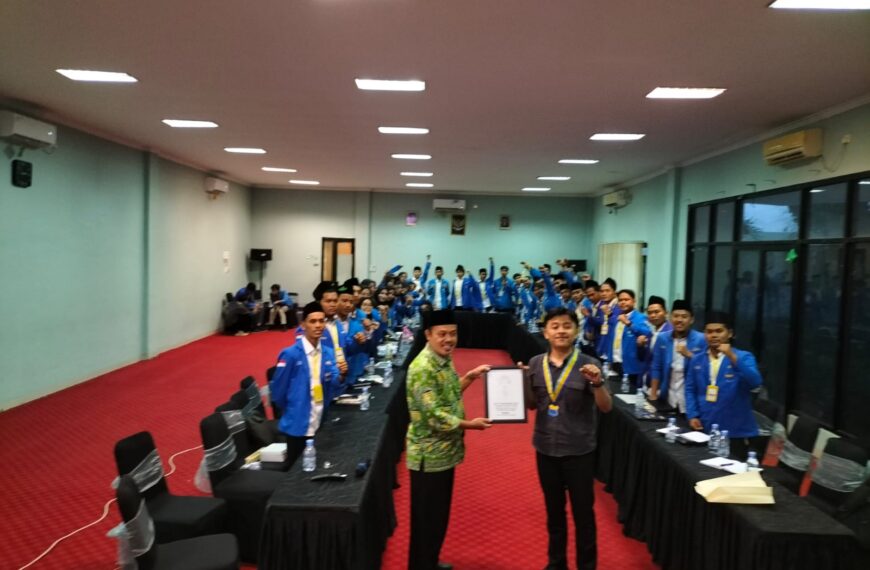 Membangun Kepemimpinan yang Berkarakter: Kaderisasi PMII untuk…