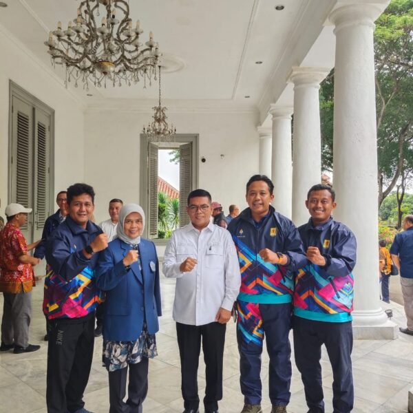 Semangat Berprestasi, Gubenur Banten Andra Soni Lepas&hellip;