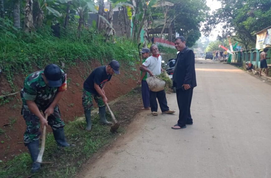 Serda Hamdan M Babinsa Koramil 0107/Saketi Kodim…