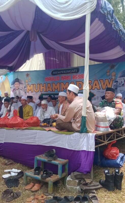 Babinsa Koramil 0107/Saketi Kodim 0601/Pandeglang Hadiri Peringatan…