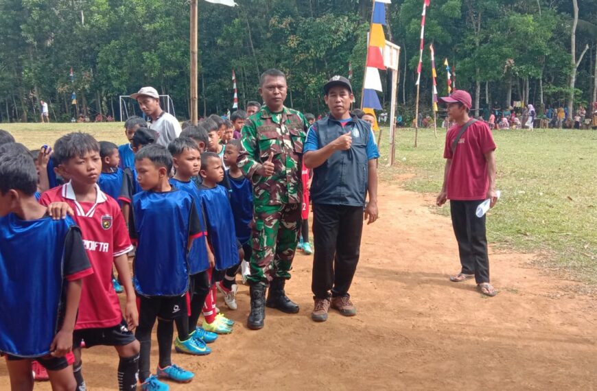 PELTU SOFFA BABINSA KORAMIL 0115/CIMANGGU MENGIKUTI ACARA…